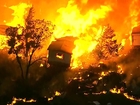 Oklahoma wildfire kills at least 1, destroys homes