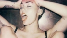 MILEY CYRUS NAKED FOR V MAGAZINE & NOT DEAD